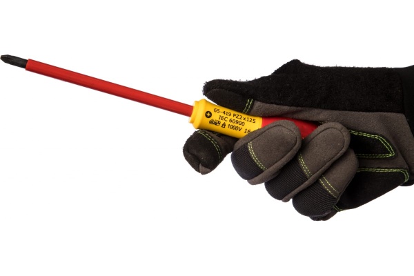 Диэлектрическая отвертка FATMAX 1000V PZ2х125 мм Stanley 0-65-419