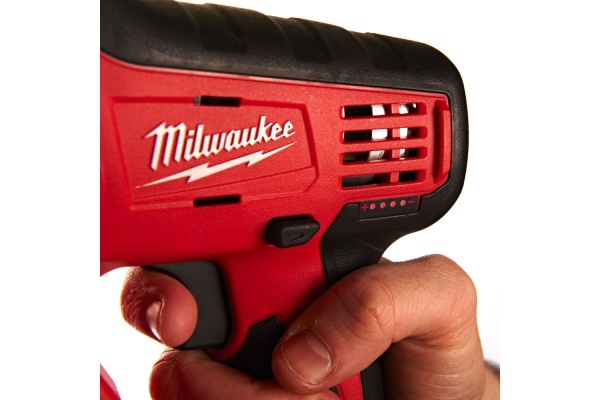 Аккумуляторный перфоратор Milwaukee M12 H-202C 4933431340