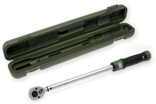 Динамометрический шкальный ключ Дело Техники 692220, 1/2", 40-200 Нм