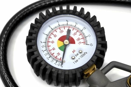 Пневматический пистолет для подкачки шин PRIORITET ПА-1