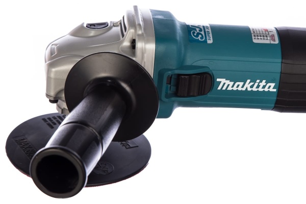 Полировально-шлифовальная машина Makita SA5040C