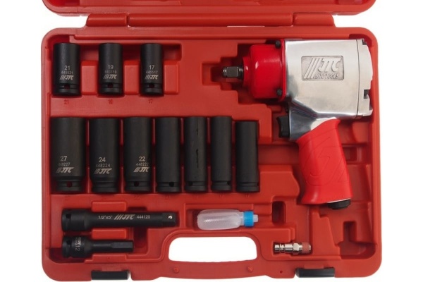 Набор шиномонтажника 15 предметов в кейсе JTC 7663K2