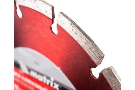 Диск алмазный отрезной сегментный Professional (180x22.2 мм) MATRIX 73175