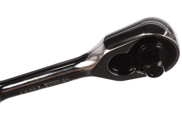 Быстросъемный вороток (трещотка) на 1/2 DR SATA 13971