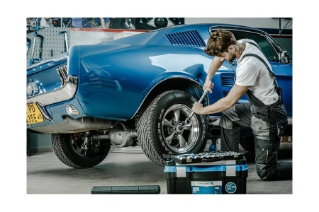 Кейс для инструментов HOEGERT TECHNIK пластиковый, 25' съемный органайзер металлические петли HT7G065 Кейс для инструментов HOEGERT TECHNIK пластиковый, 25' съемный органайзер металлические петли HT7G065