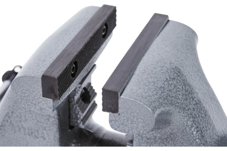 Слесарные тиски WILTON TRADESMAN 165 мм 1765 28807EU