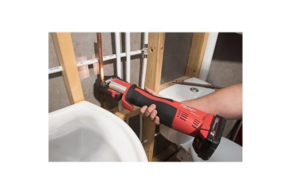 Аккумуляторный пресс-инструмент Milwaukee M18 BLHPT-202C 4933451132 Аккумуляторный пресс-инструмент Milwaukee M18 BLHPT-202C 4933451132