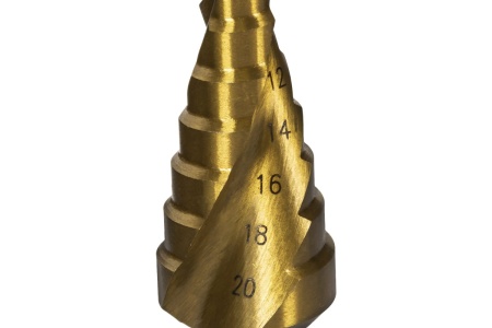 Сверло ступенчатое спиральное с кобальтовым покрытием по металлу (4-20 мм; шаг 2 мм; 3-х гран.хвост.8 мм) ПРАКТИКА 793-763