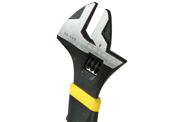 Разводной гаечный ключ Stanley MAXSTEEL 150 мм 2-90-947 Разводной гаечный ключ Stanley MAXSTEEL 150 мм 2-90-947