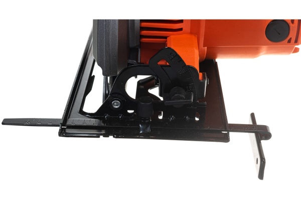 Дисковая пила Makita 5903 RK