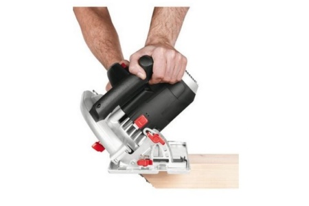 Циркулярная пила SKIL 5765LD F0155765LD