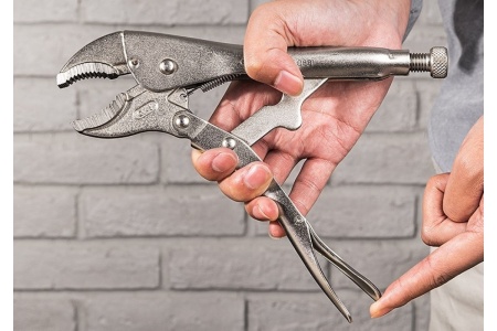 Зажимные клещи DELI dl0381 с изогнутыми губками, 200мм, рабочий ход 55мм, регулировочный винт 110709