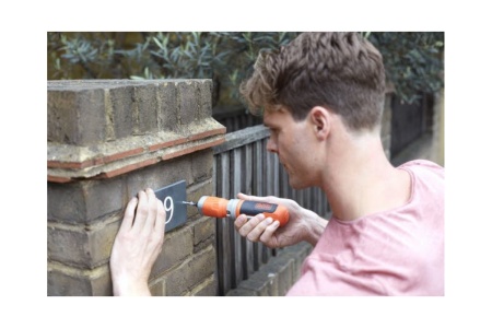 Аккумуляторная отвертка Black&Decker 48CM BCF603C