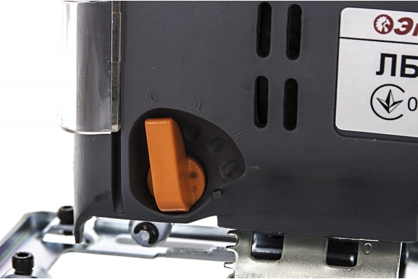 Лобзик Энергомаш ЛБ-40610Н