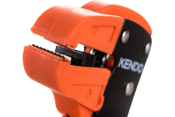 Автоматический инструмент для снятия изоляции KENDO 11701