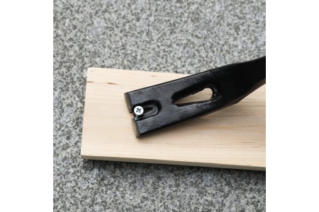 Лом-гвоздодер DELI dl448902 двухсторонний, усиленный, 900 мм, углы наклона 30 и 60, овальный паз с углами 30 и 68, шестигранная форма 112213