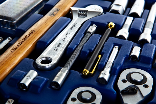 Набор универсального инструмента 1/4, 3/8 и 1/2, 130шт, кейс КОБАЛЬТ 010108-130