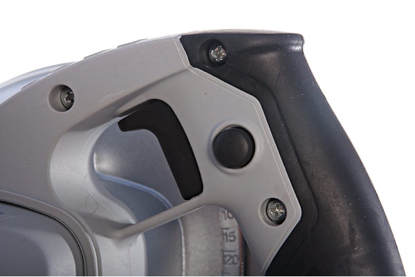 Дисковая пила Makita N5900B