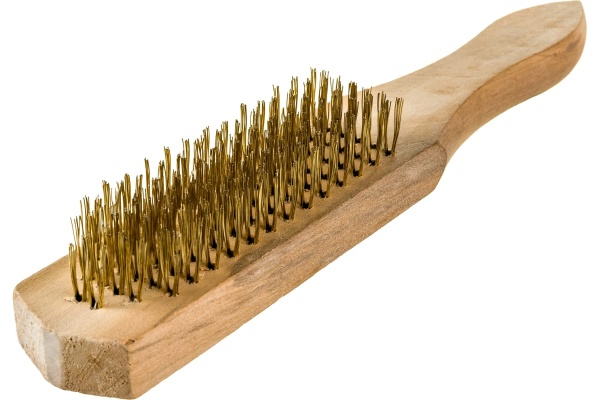 Металлическая щетка с деревянной ручкой ON 6-и рядная 20-01-005