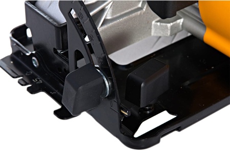 Дисковая пила DeWALT D 23620