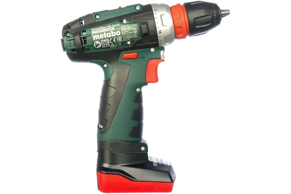 Аккумуляторный винтоверт Metabo PowerMaxx BS Quick Pro с набором оснастки 600157880 Аккумуляторный винтоверт Metabo PowerMaxx BS Quick Pro с набором оснастки 600157880