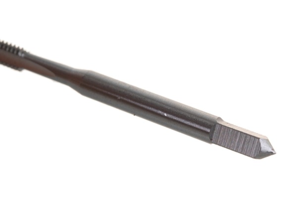 Машинно-ручной метчик, одинарный М4х0,7 ЗУБР 4-28003-04-0.7_z01