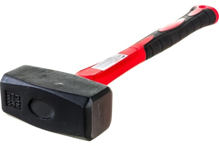 Кувалда MATRIX 2 кг, фибергласовая обрезиненная рукоятка 380 мм 10974