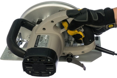 Циркулярная мини-пила DEWALT 18 В XR диск 115x9.5 мм, пропил 39.5 мм, батарея POWERSTACK, чемодан TSTAK, без з/у DCS571E1T-XJ