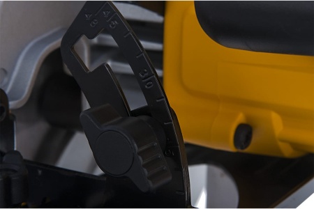 Дисковая пила с лазером Ryobi RCS1600-KSR 5133003387