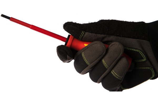 Шлицевая отвертка WITTE MAXX VDE 0,8х4,0х100 мм new 537042016