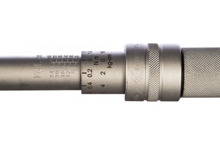 Динамометрический ключ Jonnesway T04060A (Т04M061), 3/8" DR, 5-25 Нм