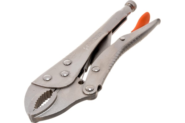 Зажим с фиксатором HARDEN полукруглый захват, никелированный, 217 мм 560628