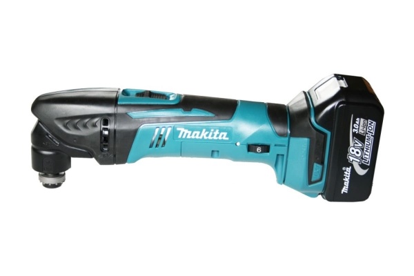 Аккумуляторный многофункциональный инструмент Makita LXT DTM50RFEX2