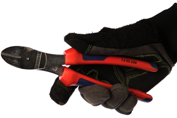 Боковые кусачки KNIPEX KN-7405200