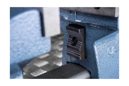 Поворотные слесарные тиски WILTON Механик 745 WI21400 127х133