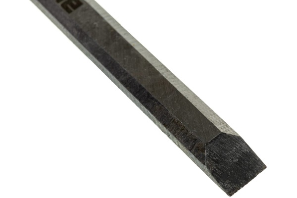 Стамеска-долото 8 мм 2 компонентная усиленная рукоятка CrV Вихрь 73/2/7/1