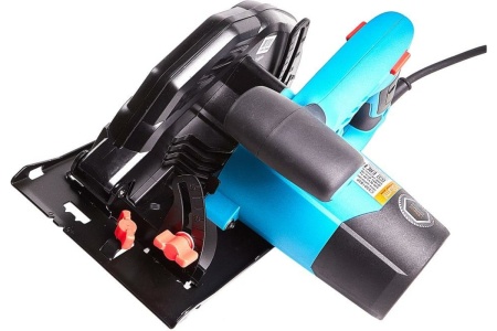 Дисковая пила DeWALT DWE 560