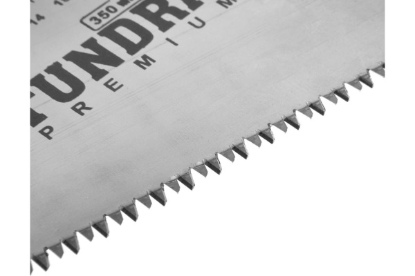 Ножовка по дереву TUNDRA 2К рукоятка, 3D заточка, каленый зуб, 7-8 TPI, 350 мм 5155402