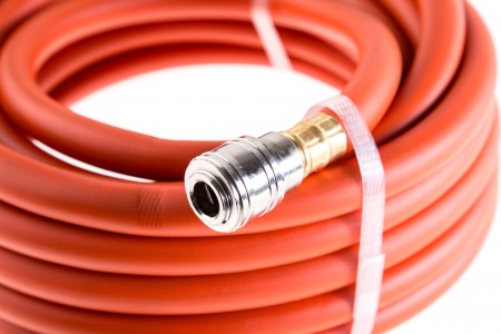 Шланг резиновый 814-012 с адаптерами БРС евро (10 м; 10х17 мм) WESTER 320269