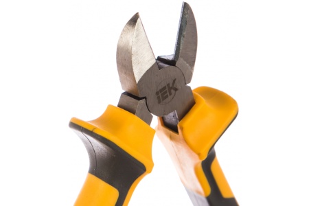 Боковые кусачки IEK MASTER 180мм  TCP-1-180 Боковые кусачки IEK MASTER 180мм  TCP-1-180