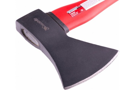 Топор с фибергласовым топорищем MATRIX 21649