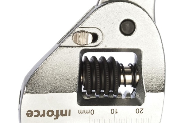 Разводной ключ с трещоткой Inforce PROFline 8" 06-05-06 Разводной ключ с трещоткой Inforce PROFline 8" 06-05-06