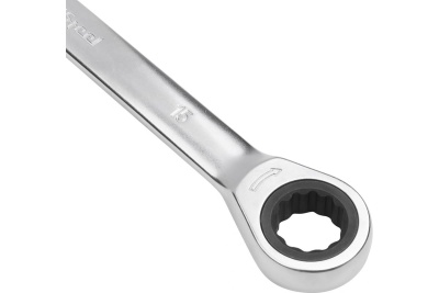Комбинированный ключ с трещоткой 15мм AV Steel  AV-315015