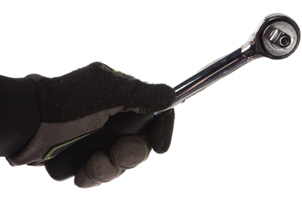 Быстросъемный вороток (трещотка) на 1/2 DR SATA 13901