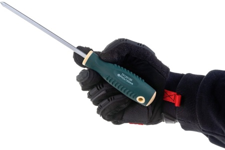 Крестовая магнитная отвертка ROCKFORCE Profi S2 PH2.0x150мм RF-70120150 Крестовая магнитная отвертка ROCKFORCE Profi S2 PH2.0x150мм RF-70120150