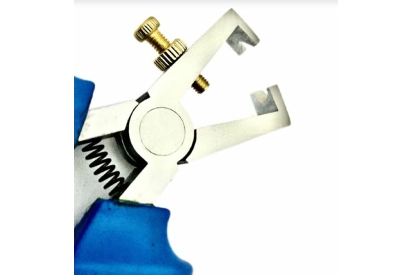 Съемник изоляции Промлайн 160мм, сталь cr-v, двухкомпонентные рукоятки ПЛ01308160_z022