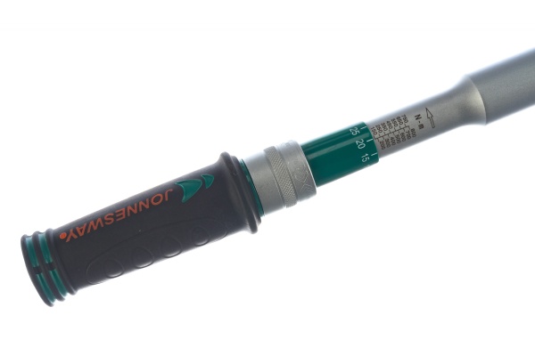 Динамометрический ключ 1 дюйм DR, 150-800 Нм Jonnesway T27801N 49789