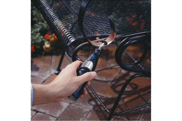 Аккумуляторный гравер Dremel 7700 White F0137700KG Аккумуляторный гравер Dremel 7700 White F0137700KG
