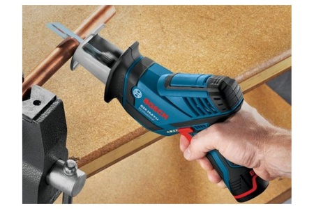 Аккумуляторная сабельная ножовка Bosch GSA 10.8V-LI 0.601.64L.901