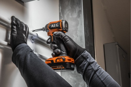 Импульсный винтоверт AEG BSS18SBL2-0 18В 4935480059